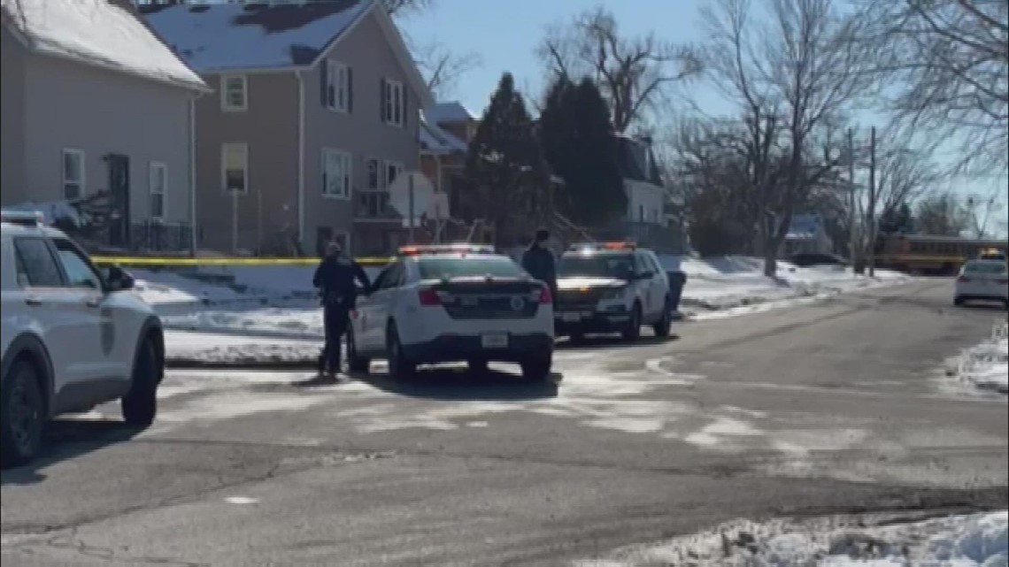 Des Moines police identify 15-year-old killed in shooting outside East ...