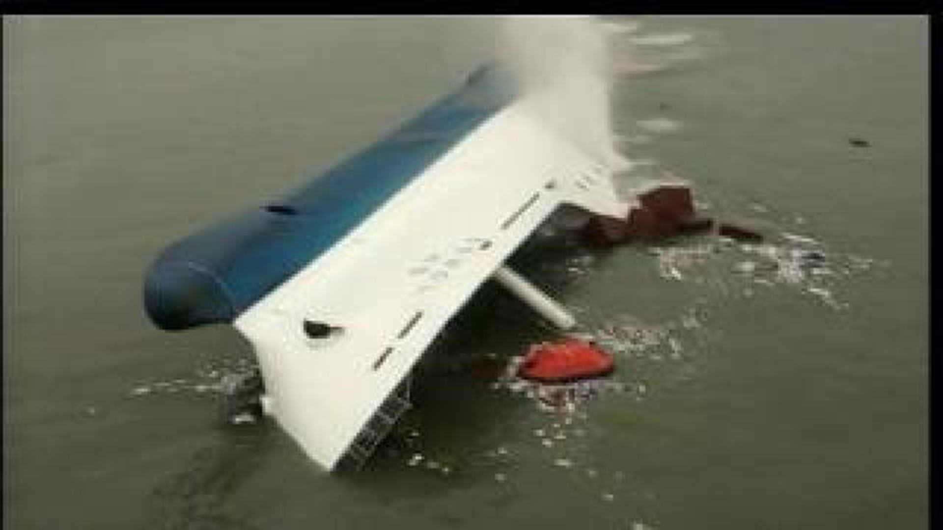 South Korean shipwreck death toll rises