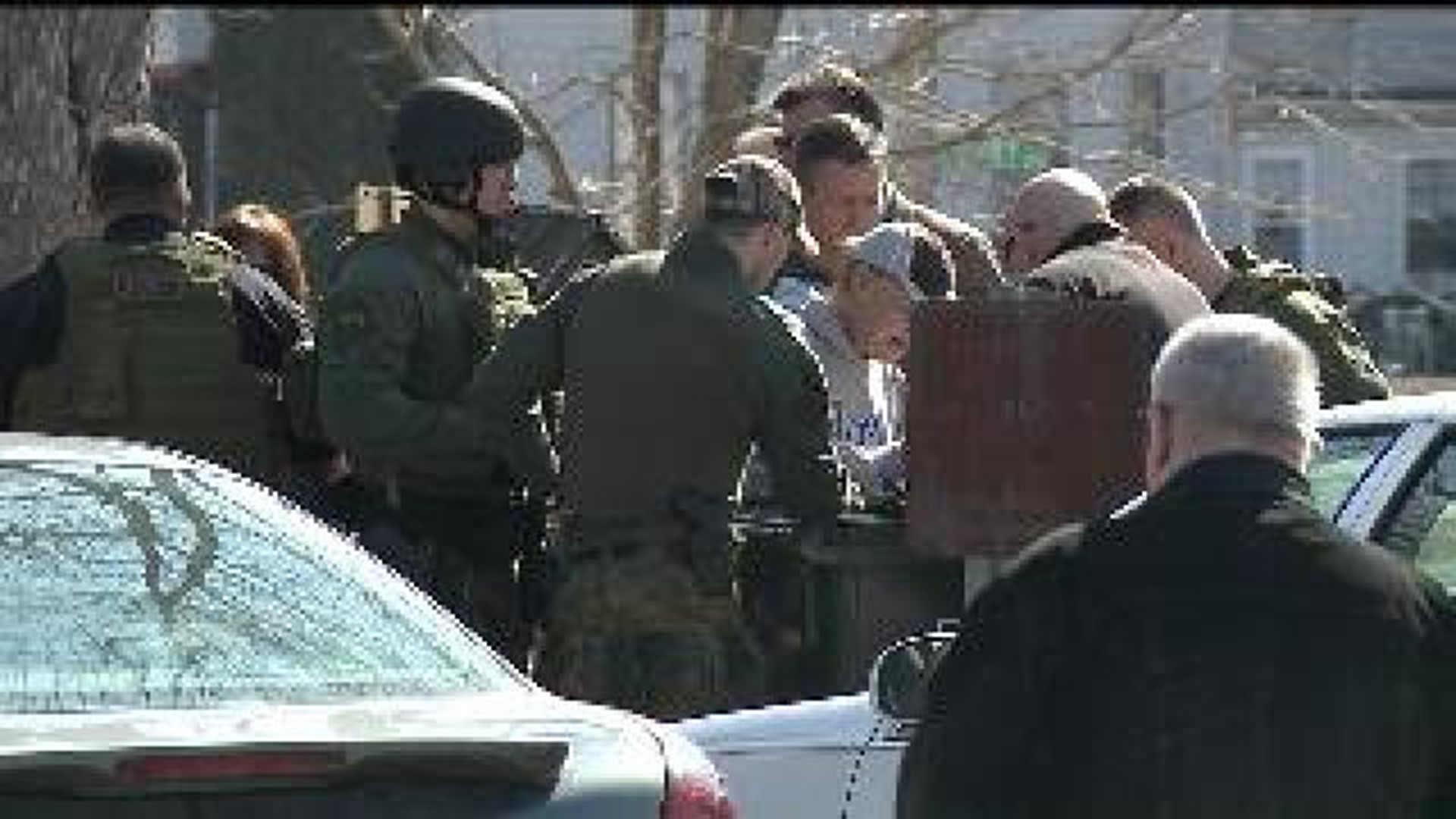Davenport man in custody after 2-hour standoff