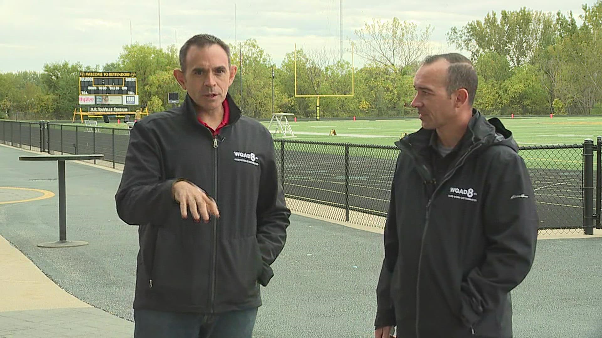 News 8's Matt Randazzo and Kory Kuffler preview a must-win game for Bettendorf on Senior Night.