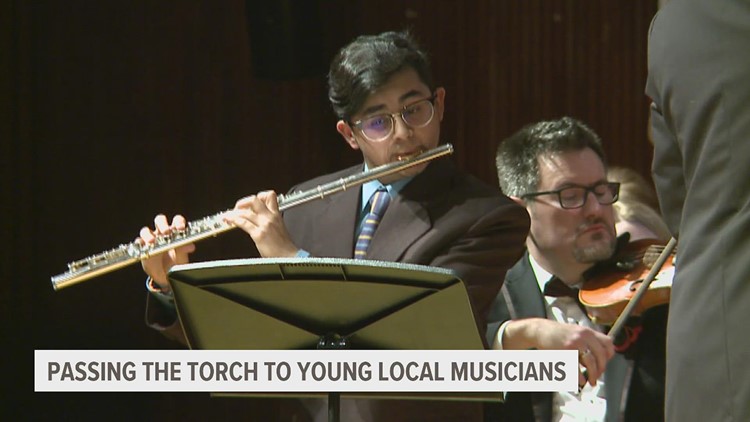 High schooler plays alongside professional musicians