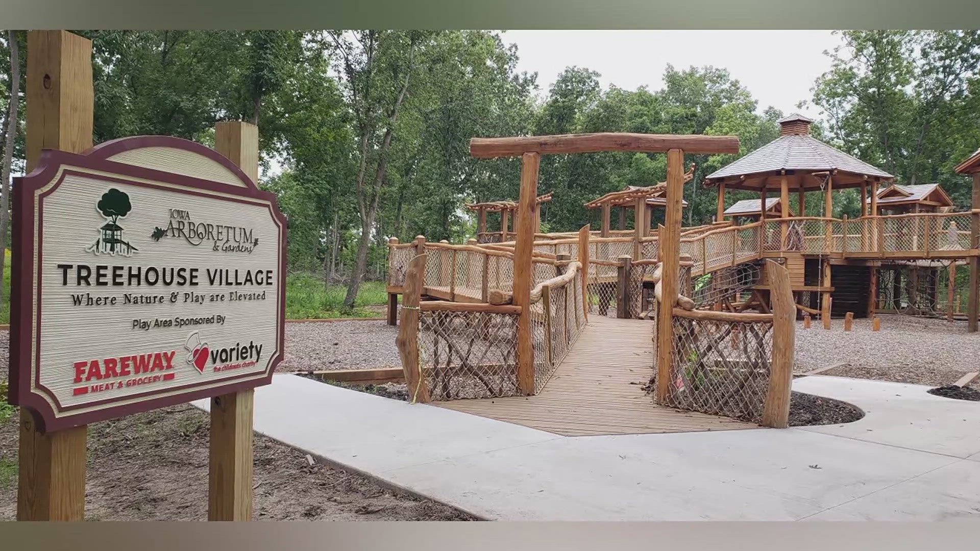 The facility has gazebos, a suspension bridge, wooden treehouses and much more for visitors to explore.