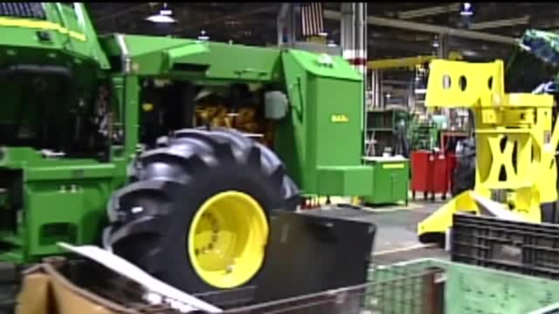 John Deere Reaches Tentative Agreement with United Auto Workers Union