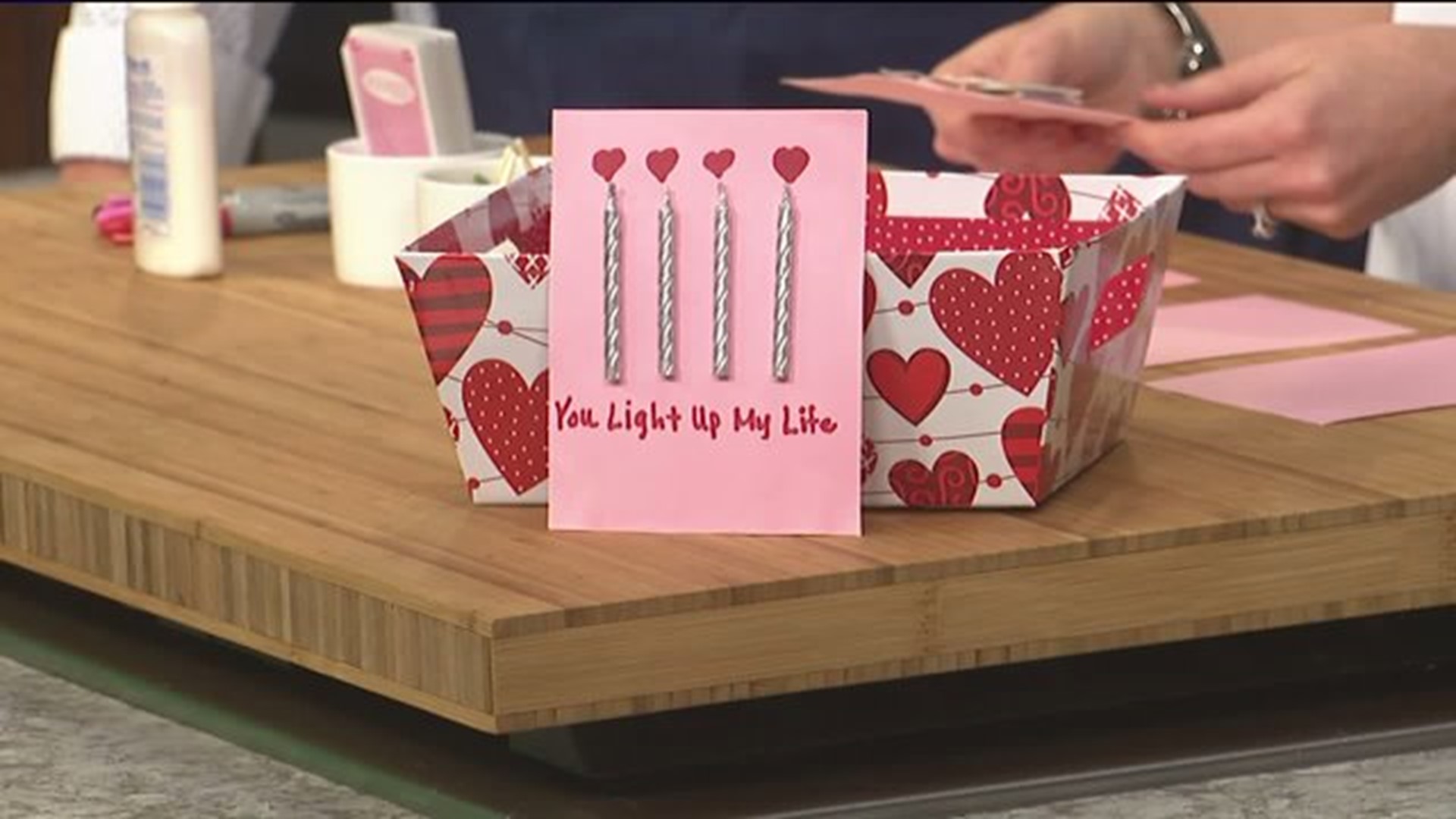 Nailed It Or Failed It: Valentine`s Day Crafts Part 2