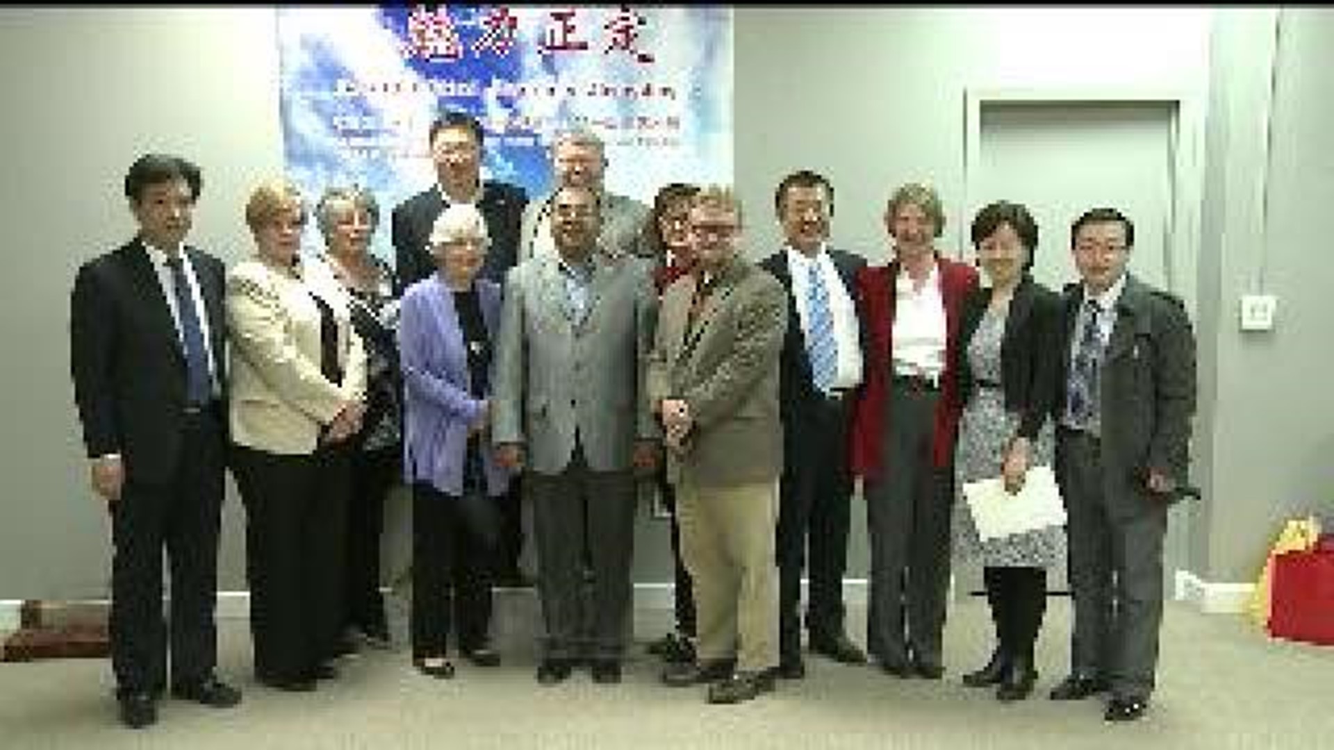 Muscatine hosts Chinese mayor for sister cities anniversary
