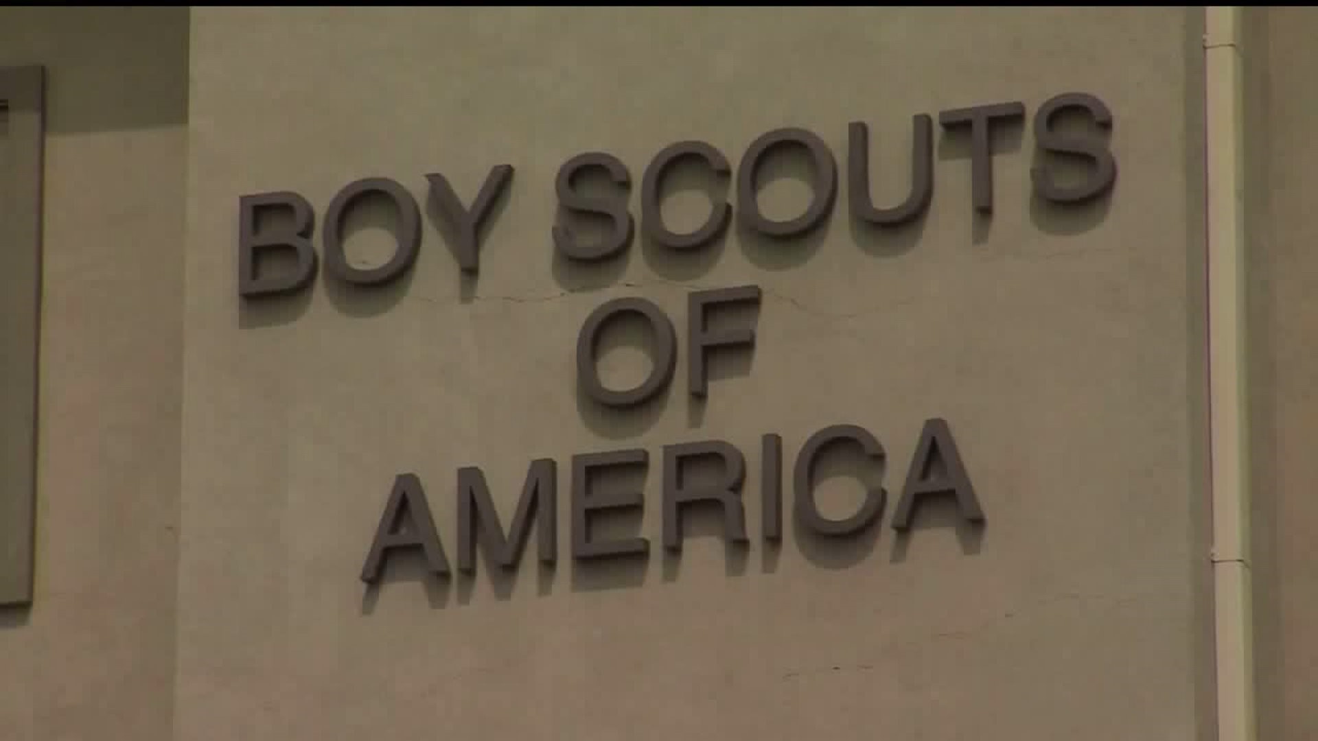 Boy Scouts to start allowing girls to join