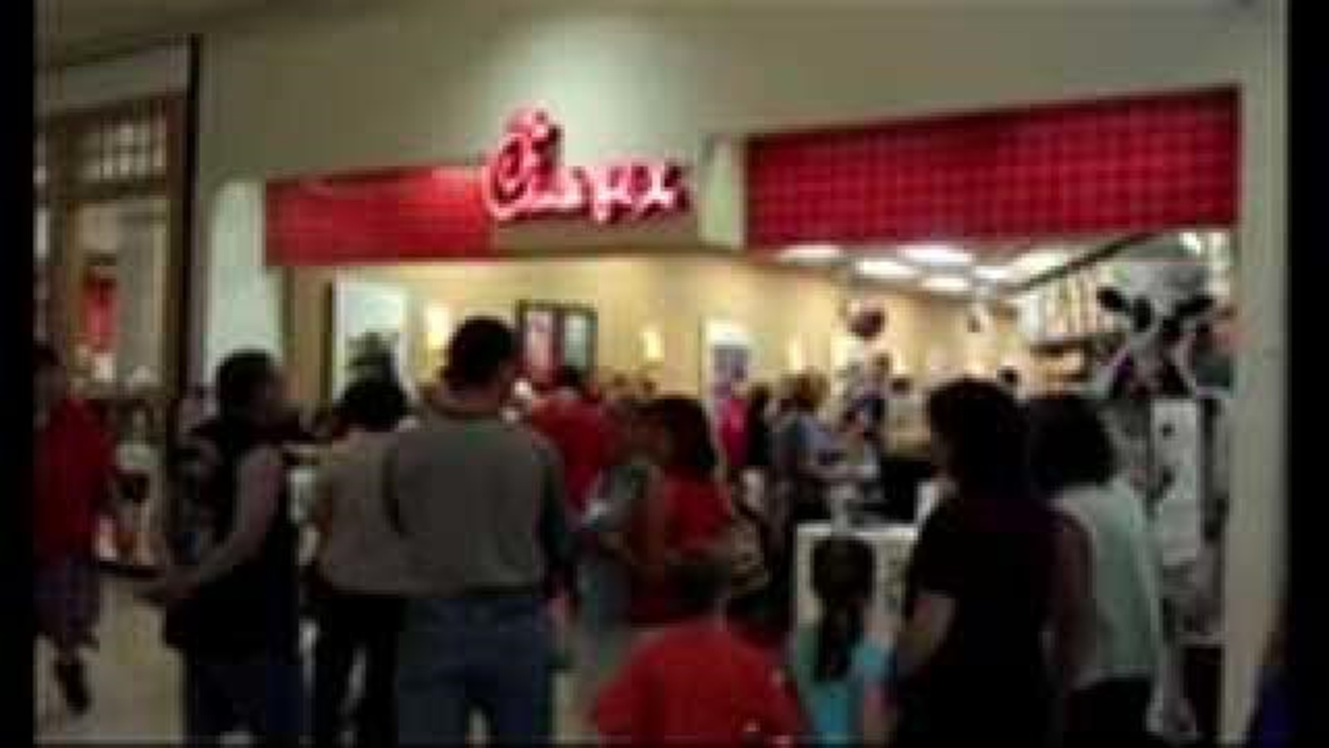 Crowds flock to Chick Fil A