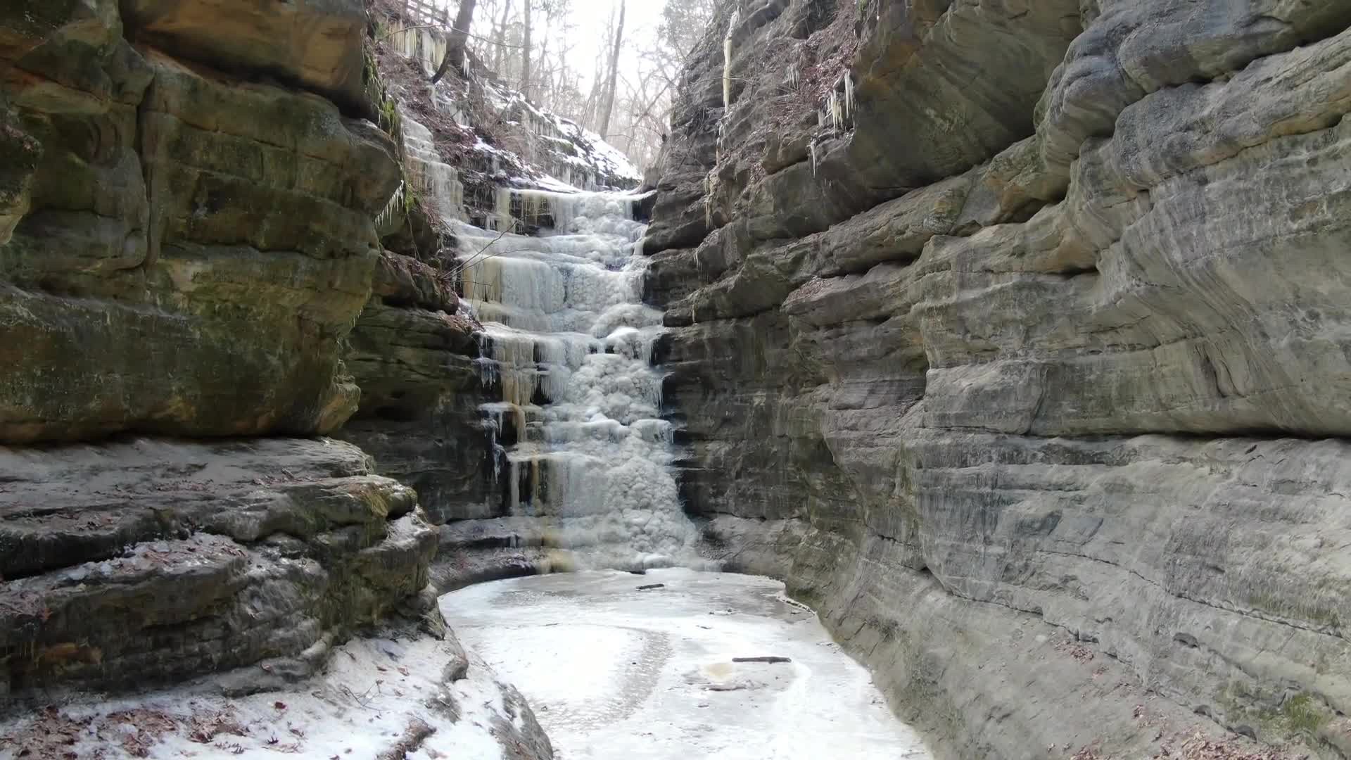 Fly among the ice falls at Starved Rock