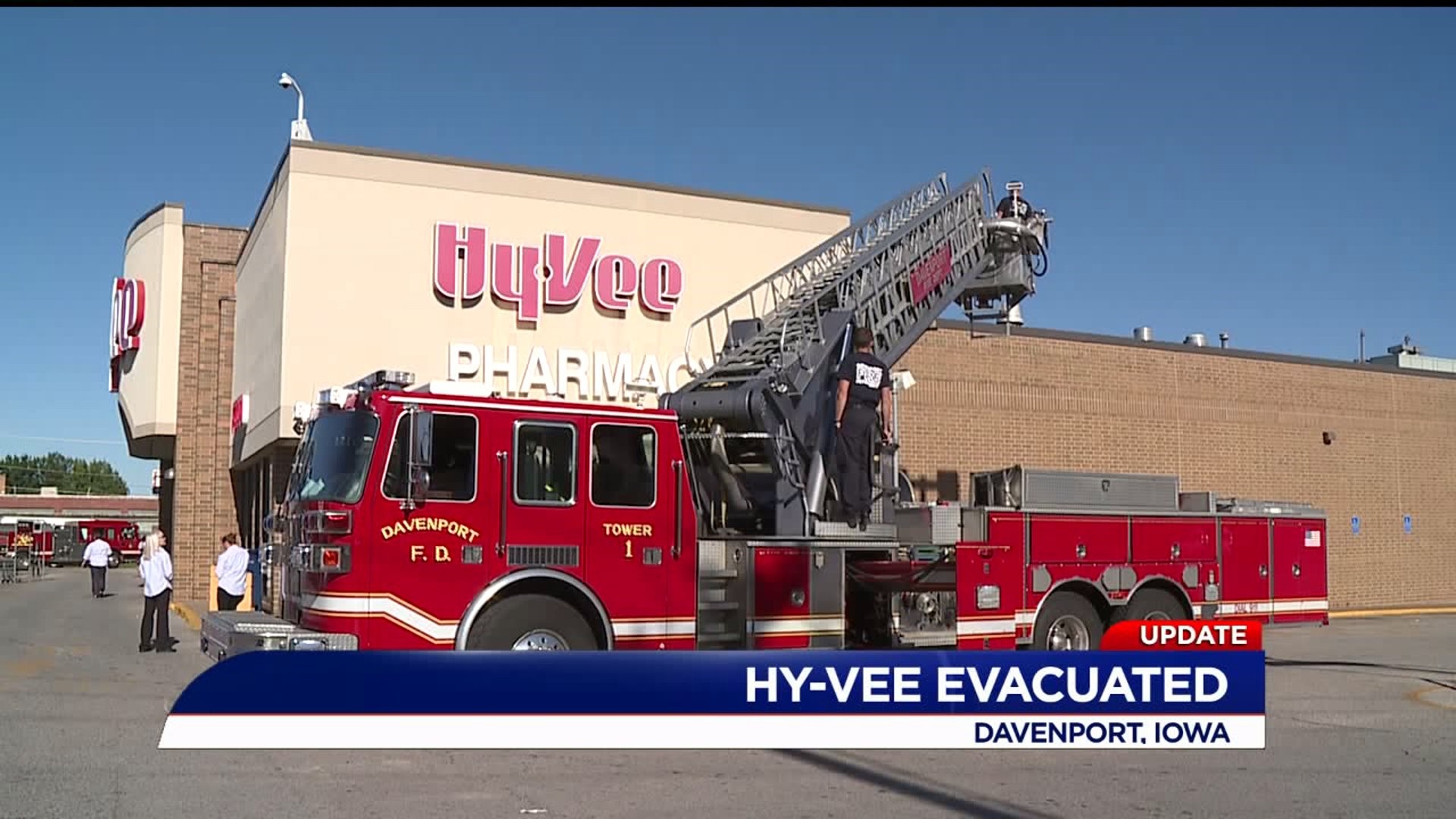 Hyvee evacuated because of pepper spray
