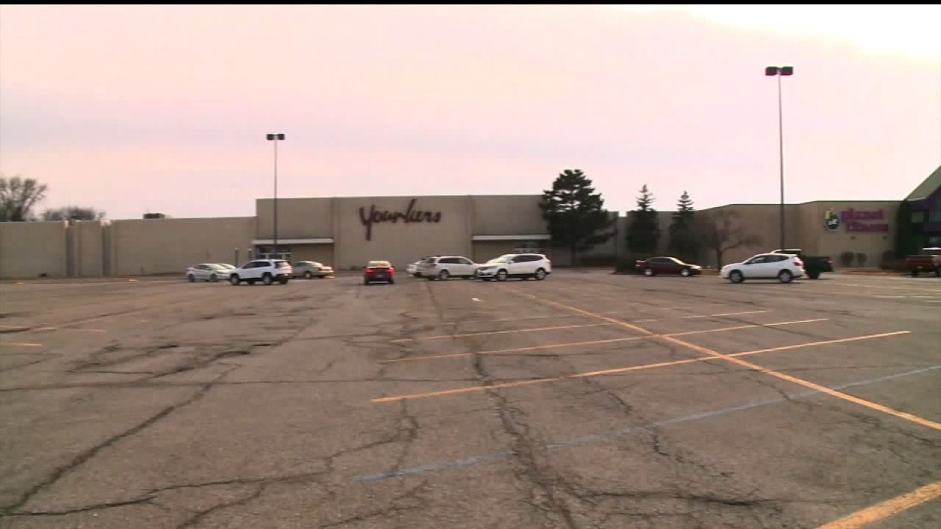 Younkers to close some stores in Iowa
