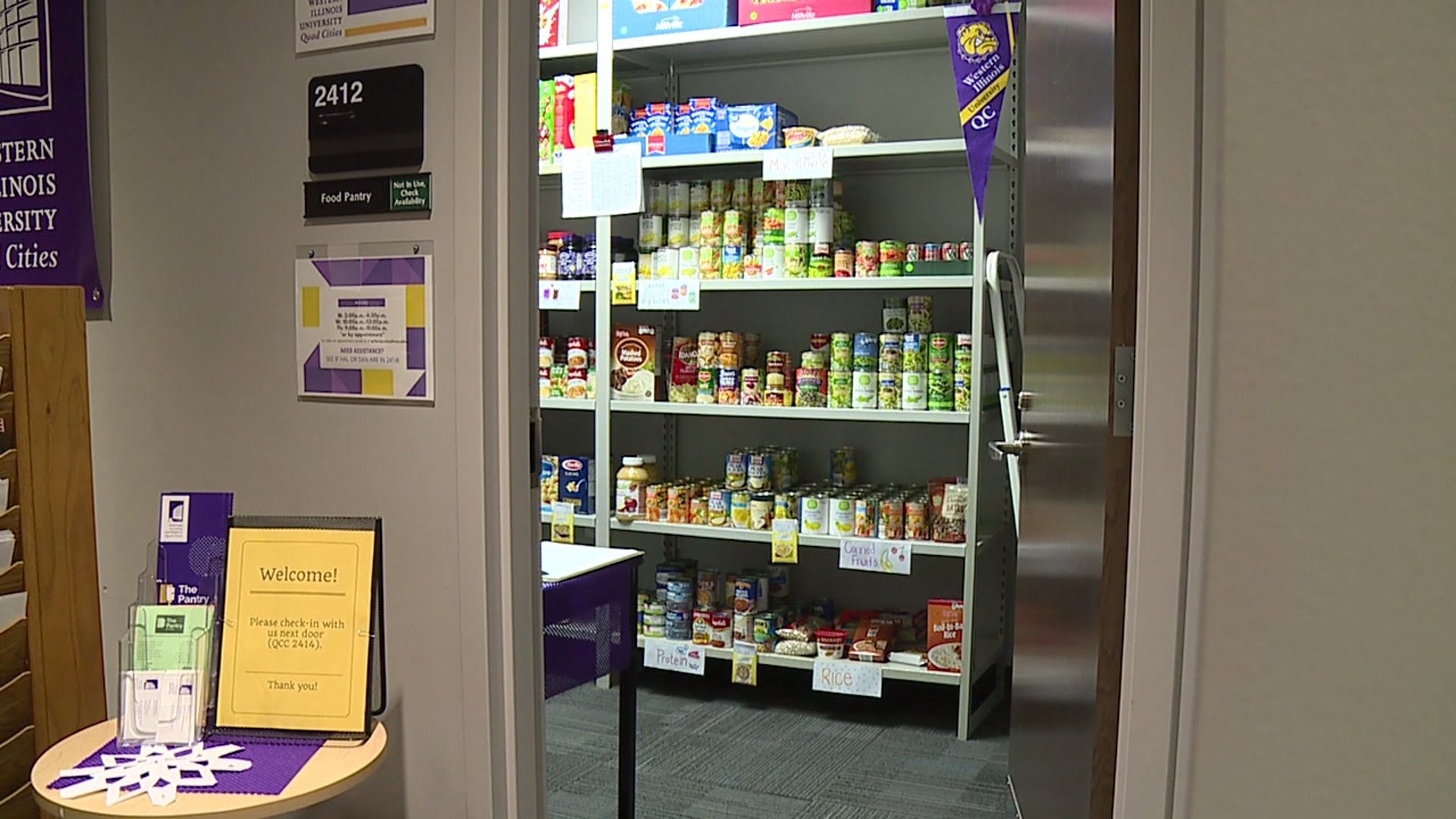 food pantry helps feed students on WIU Quad Cities campus