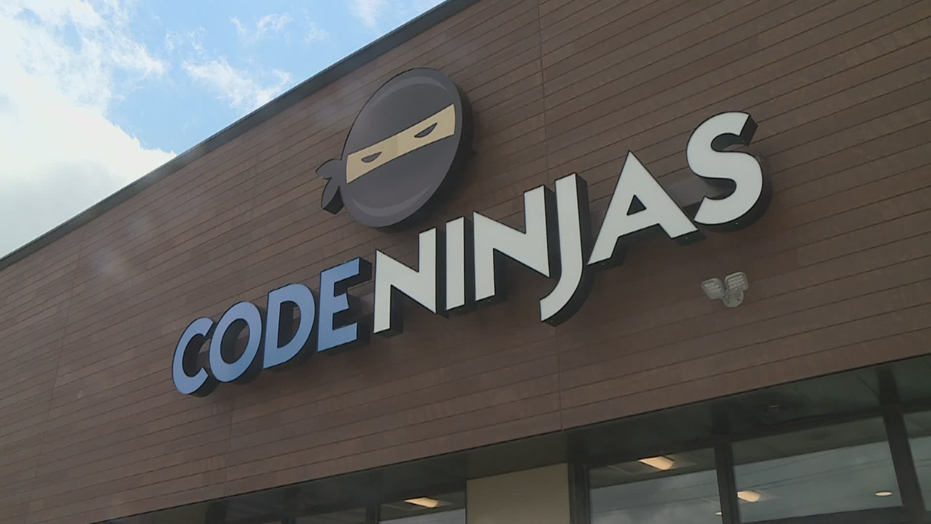 A new Davenport business is teaching kids the fundamentals of coding and computing through the lens of video games.