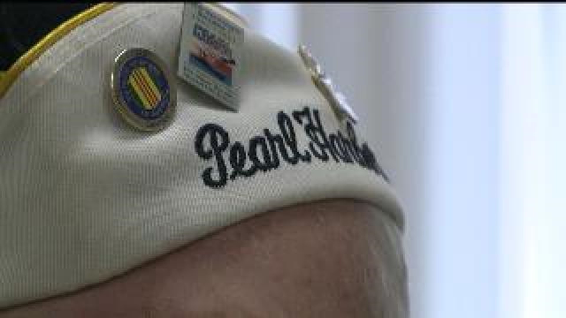 Community Welcomes Home Pearl Harbor Survivors