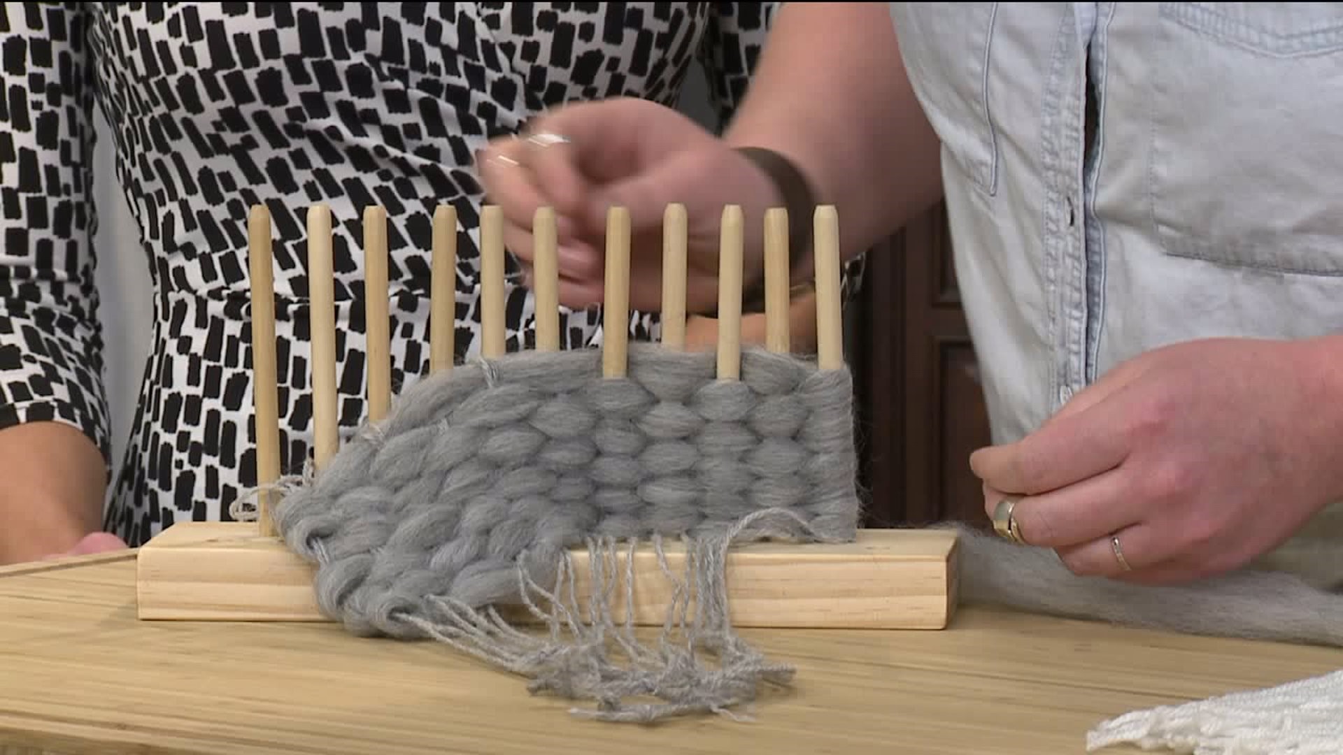Sarah Marx shows us how to `loom-weave`