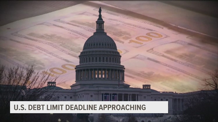 U.S. lawmakers continue debt limit negotiations