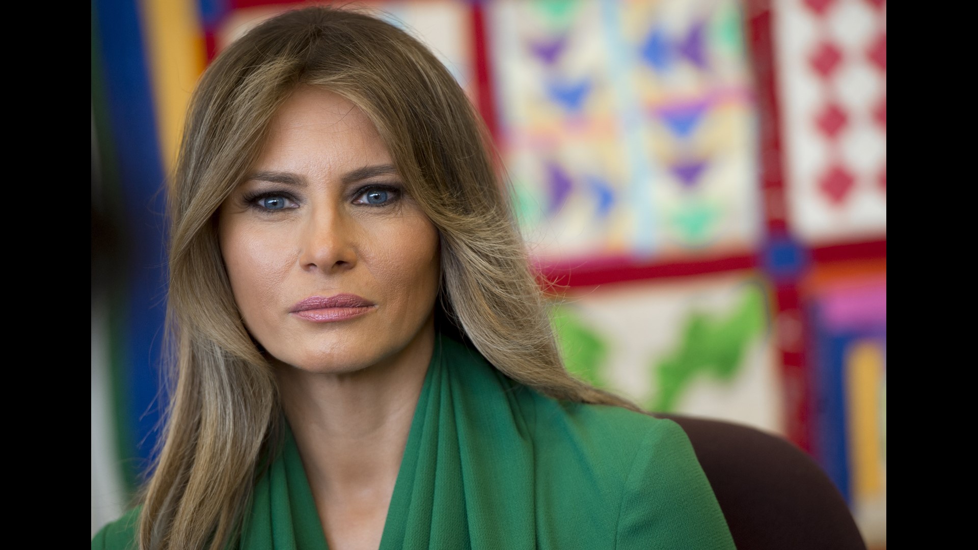 Melania Trump Settles Libel Suits With Newspaper 4940