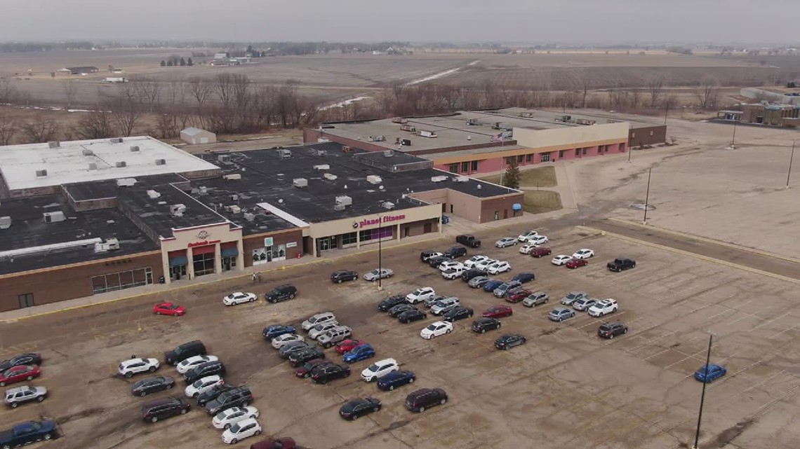 Free rent offer fills storefronts in Sterling's Northland Mall - Vimarsana News