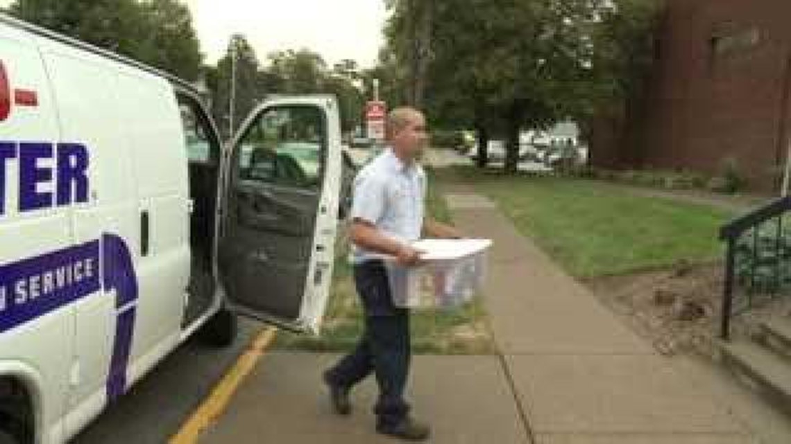 RotoRooter reaches out for Churches United food pantries