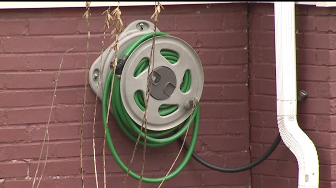 How Galesburg residents can find out what`s in their water pipes