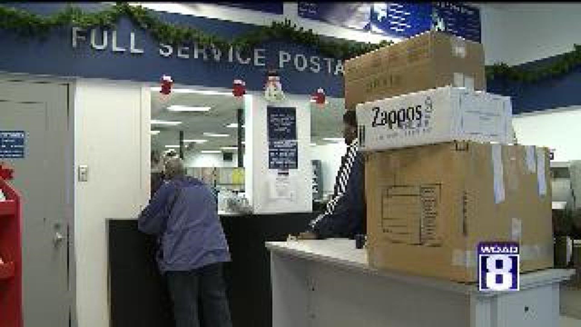 QC post offices see year\'s busiest day