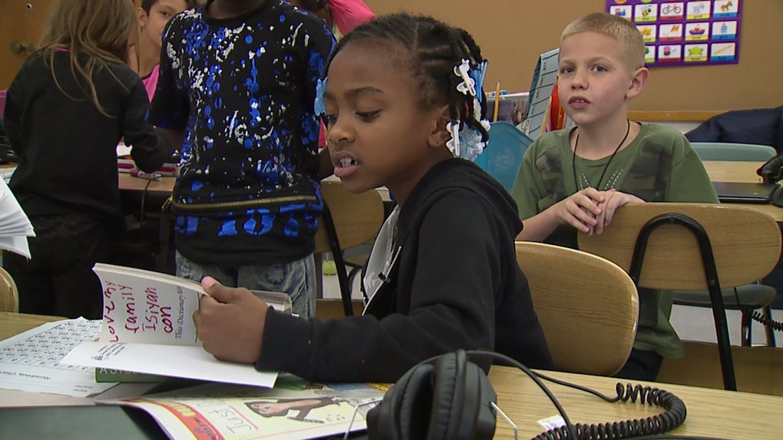 Davenport Elementary Students Learn To Embrace “old School 