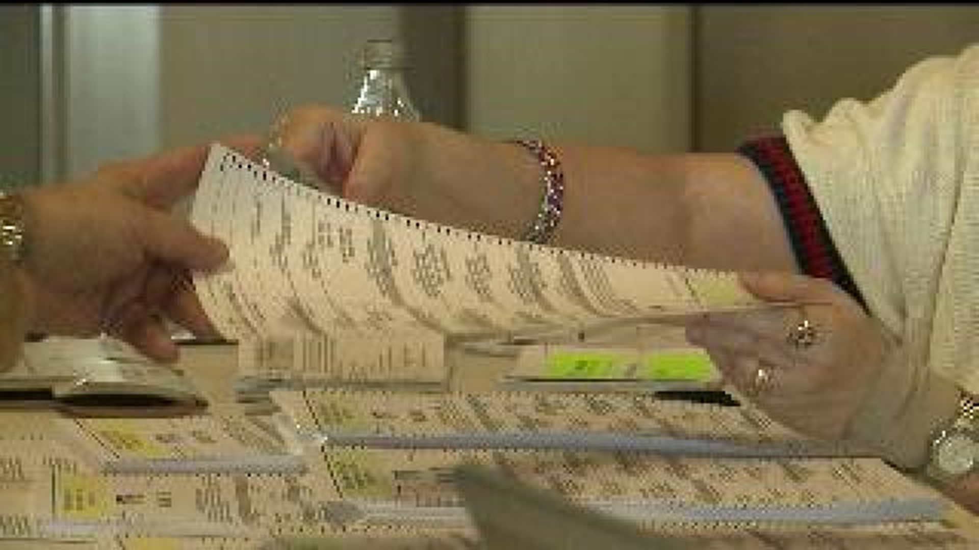 Some Democrats voting a Republican ticket in effort to sway governor vote