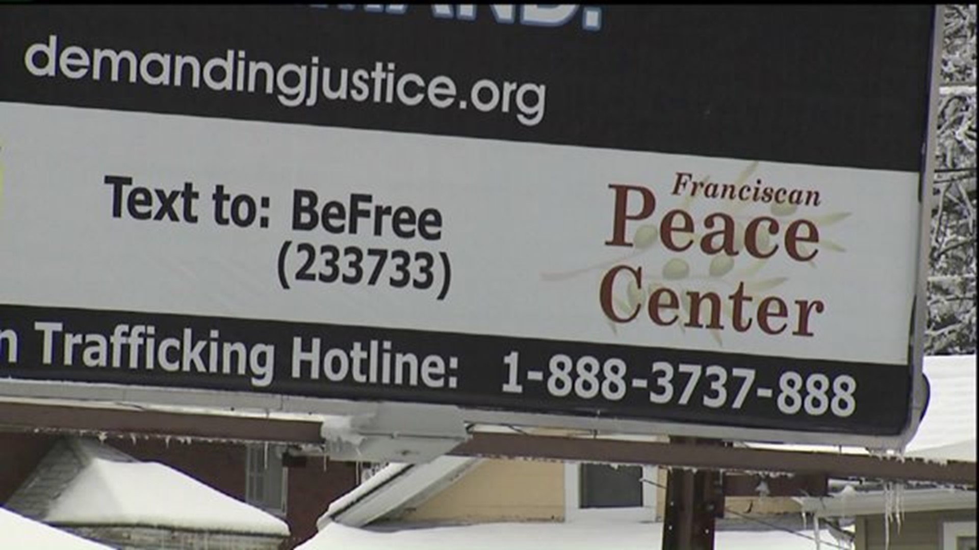 Hundreds In Iowa And Illinois Called Human Trafficking Hotline In 2014 2922