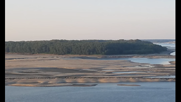 Viral video claims Mississippi River is draining into the New Madrid