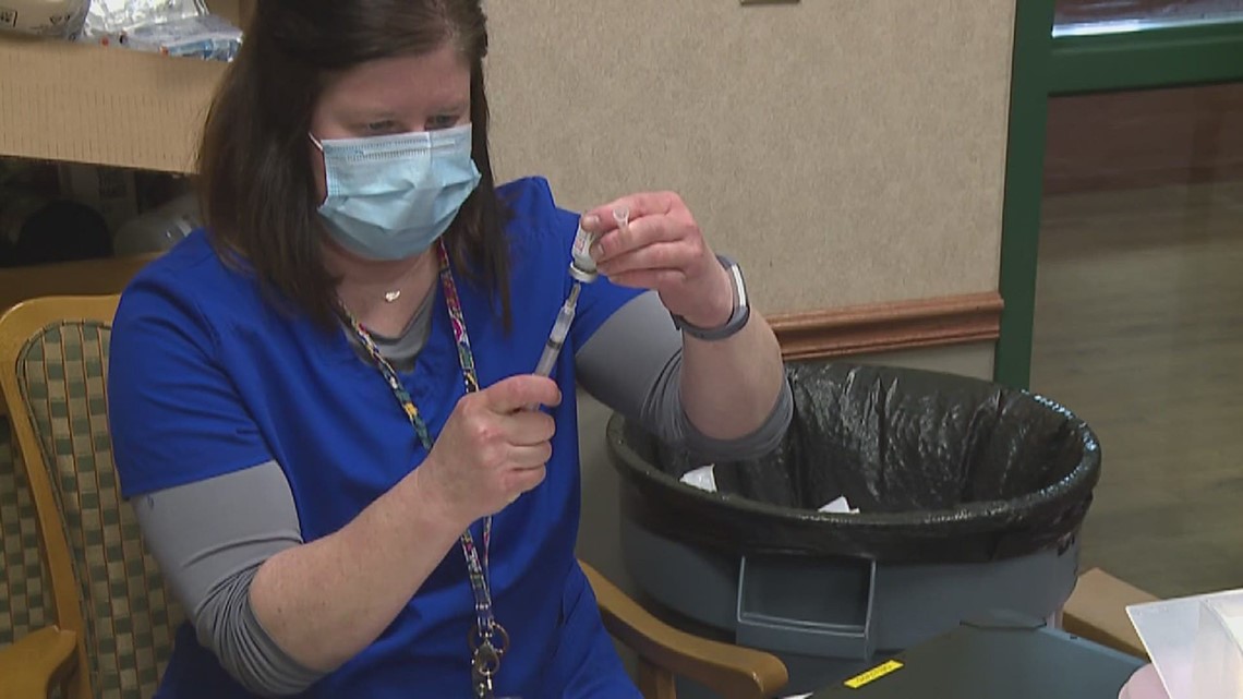 Iowa Expands Vaccination on the Anniversary of Scott County's First COVID-19 Related Death - Vimarsana News