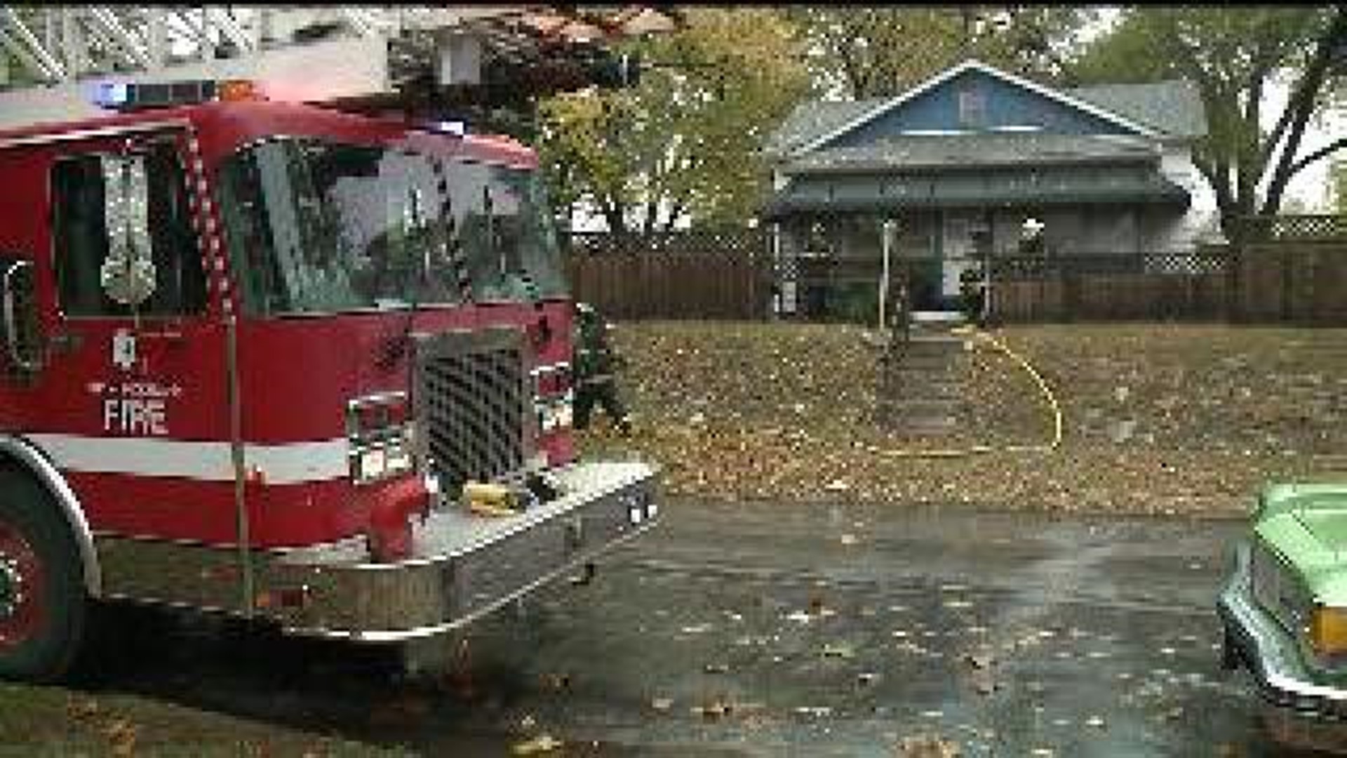 Family escapes Rock Island house fire