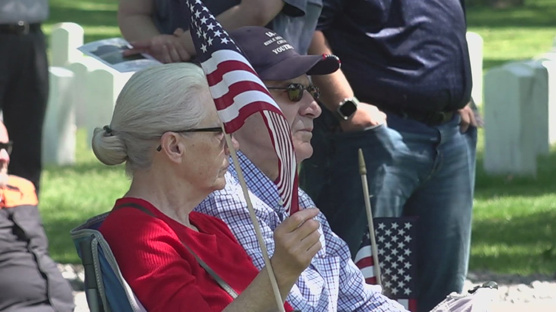 Rock Island National Cemetery hosts Memorial Day event - Vimarsana News