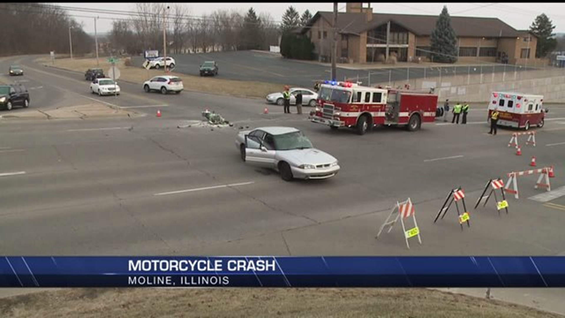 Motorcycle crash in Moline on 7th Street
