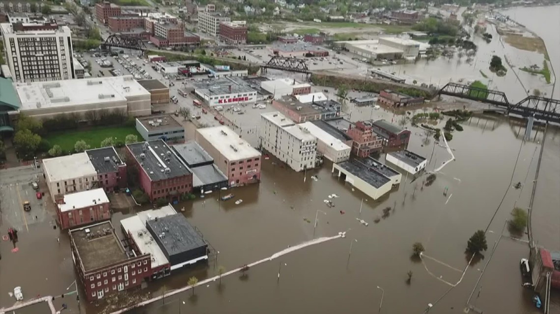 Davenport, Muscatine receive 13M grants for flood protection