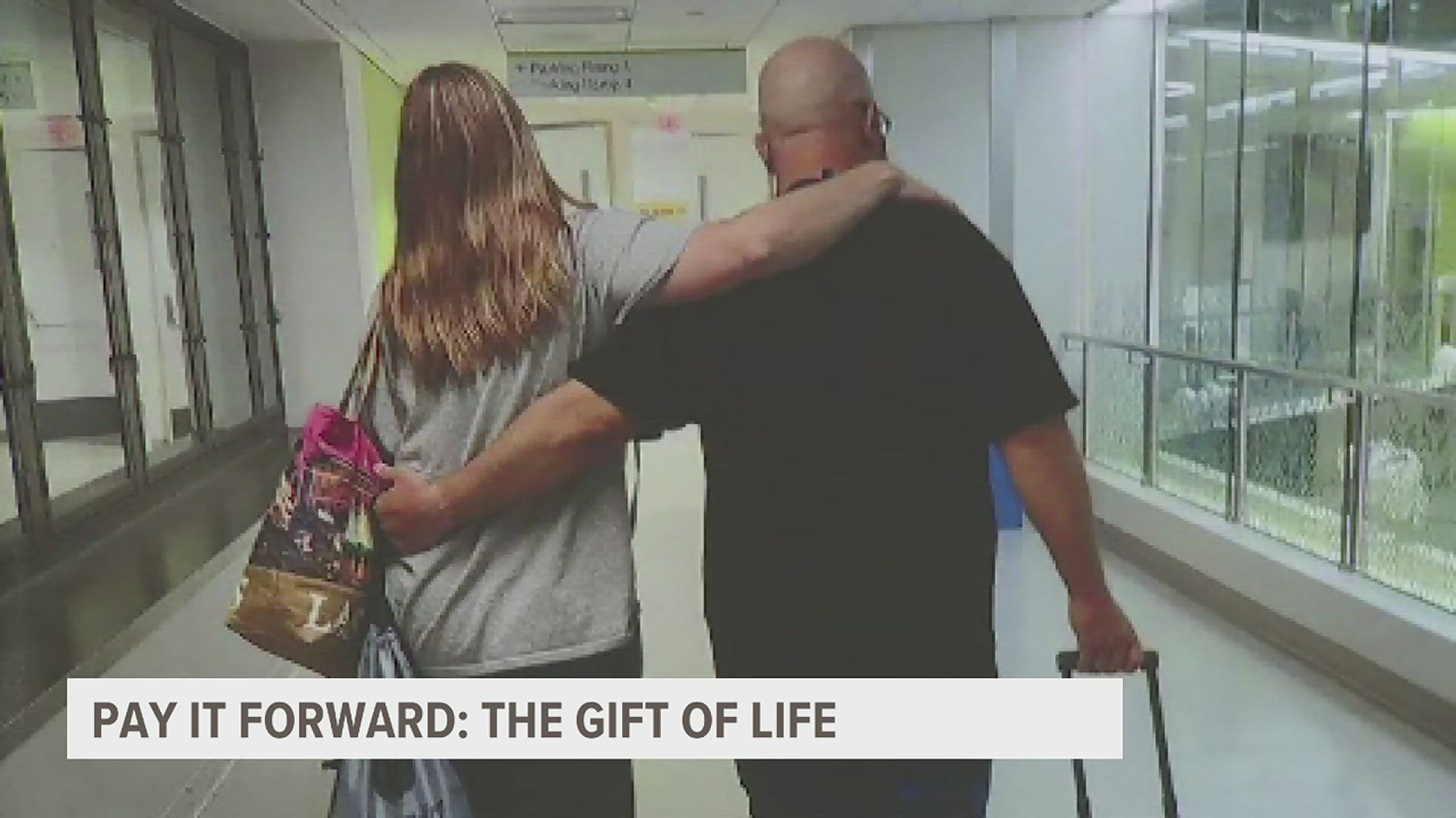 Beth Register donated her kidney to her cousin, changing his life completely and earning her the Pay It Forward award
