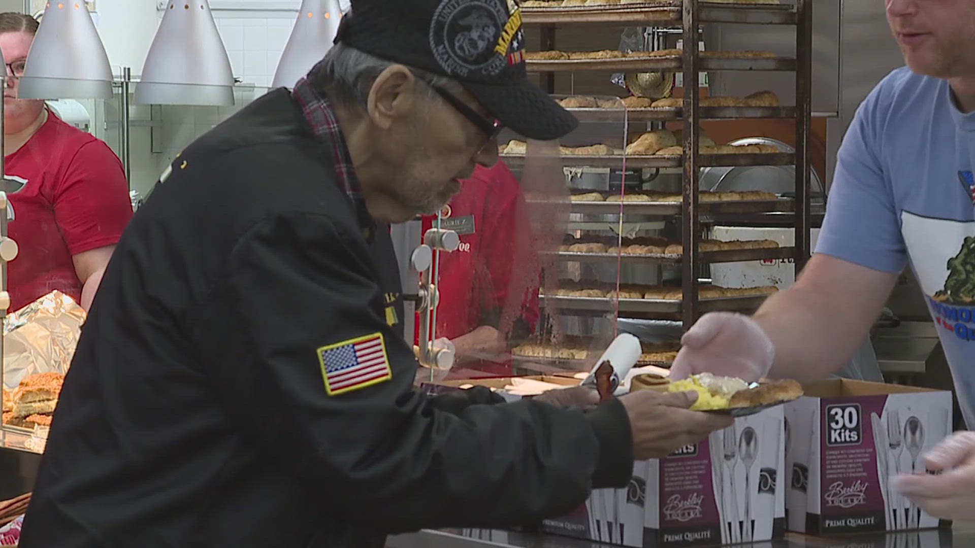 HyVee offers veterans free breakfast on Veterans Day