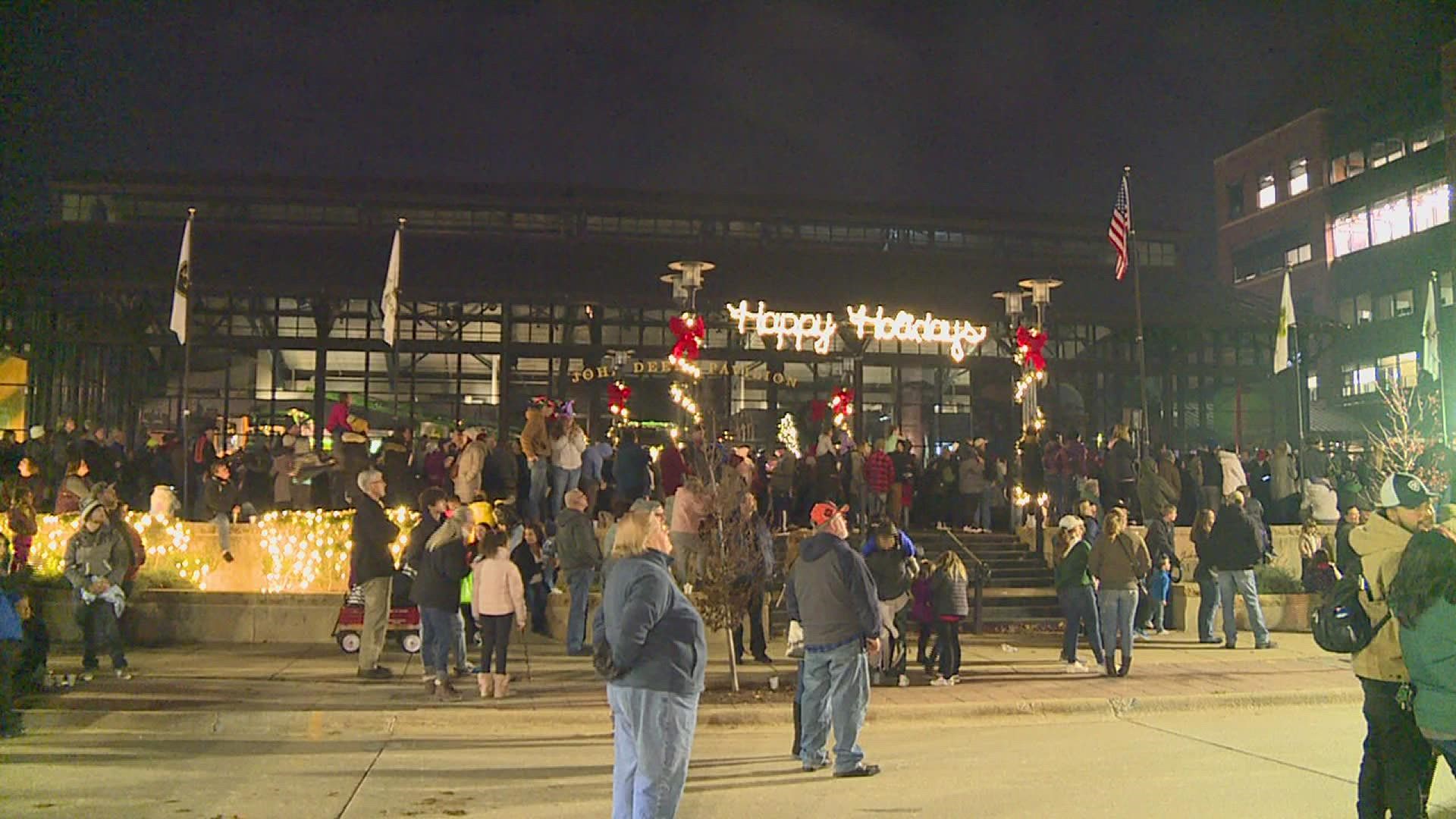 Lighting on the Commons kicks off holiday season