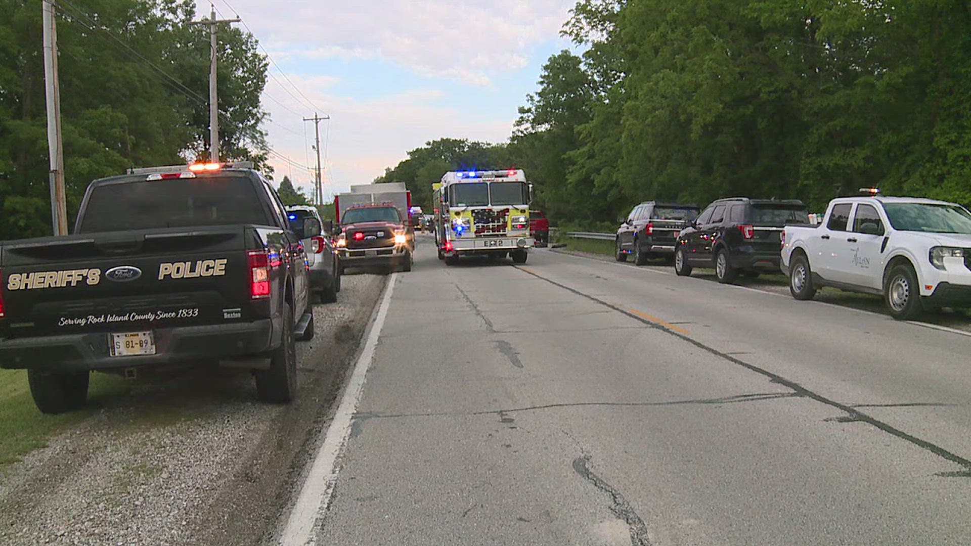 Ford Models at the Bottega Veneta show in Milan 💥 #FORDmodels #AwarOdhiang  #DianeChiu #HoyongKim #IshaSenghore #LizDeAza #BottegaVeneta #NewBottega  #MFW #FW23 #Runway, image size:1920x1080