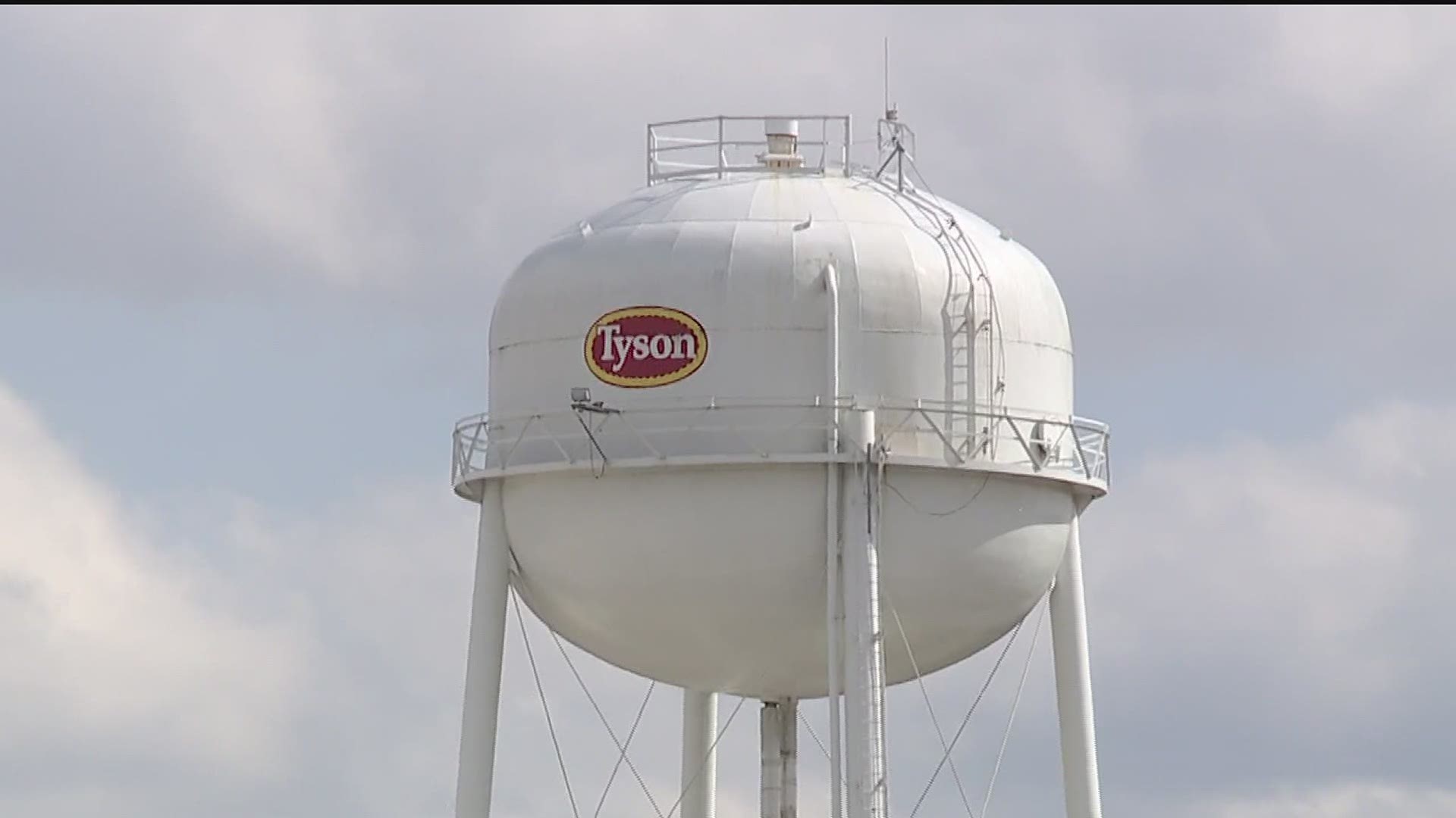 Iowa Governor Kim Reynolds on Tuesday announced 86 new COVID-19 cases at the Tyson Foods plant in Columbus Junction.