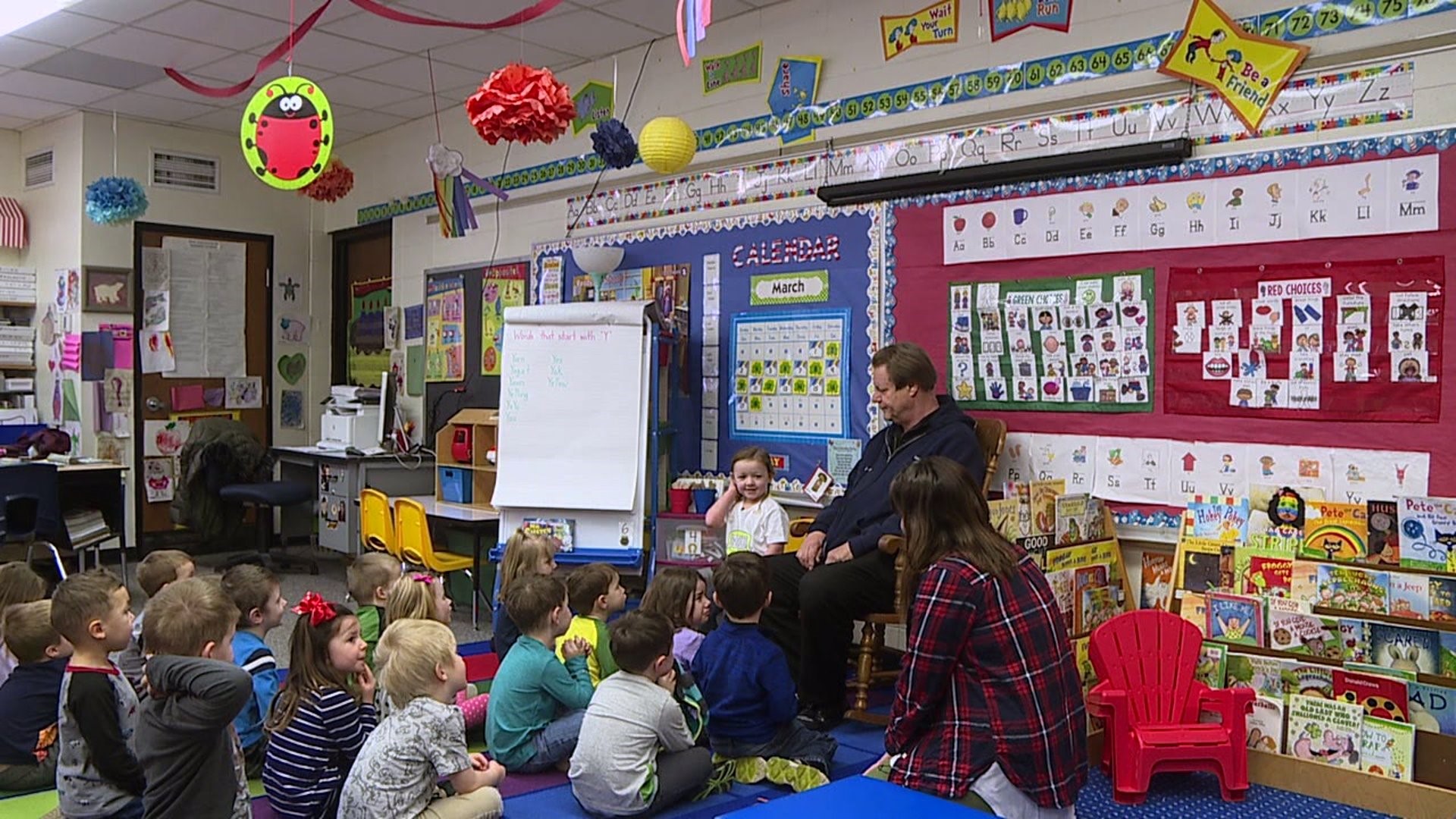 Preschool students brings bus driver to Show and Tell