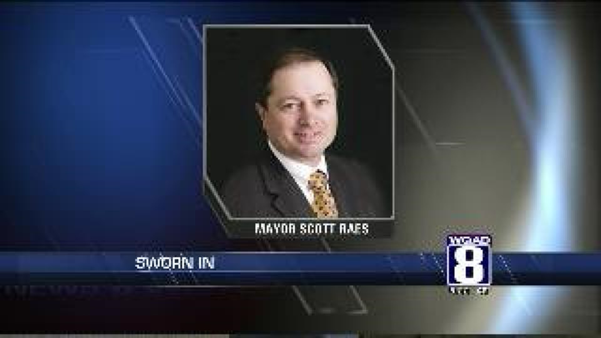 Scott Raes becomes Moline Mayor