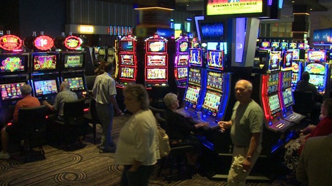 Isle Bettendorf begins new era of gaming with land-based casino | wqad.com