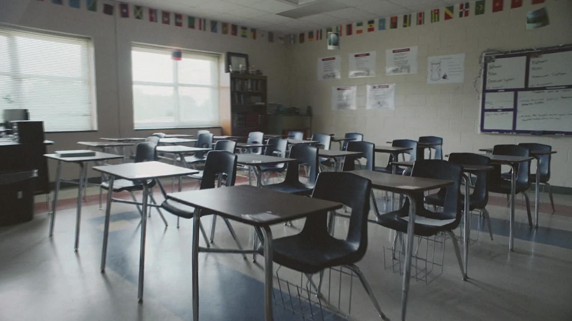 Teacher shortage impacts Quad Cities school districts | wqad.com