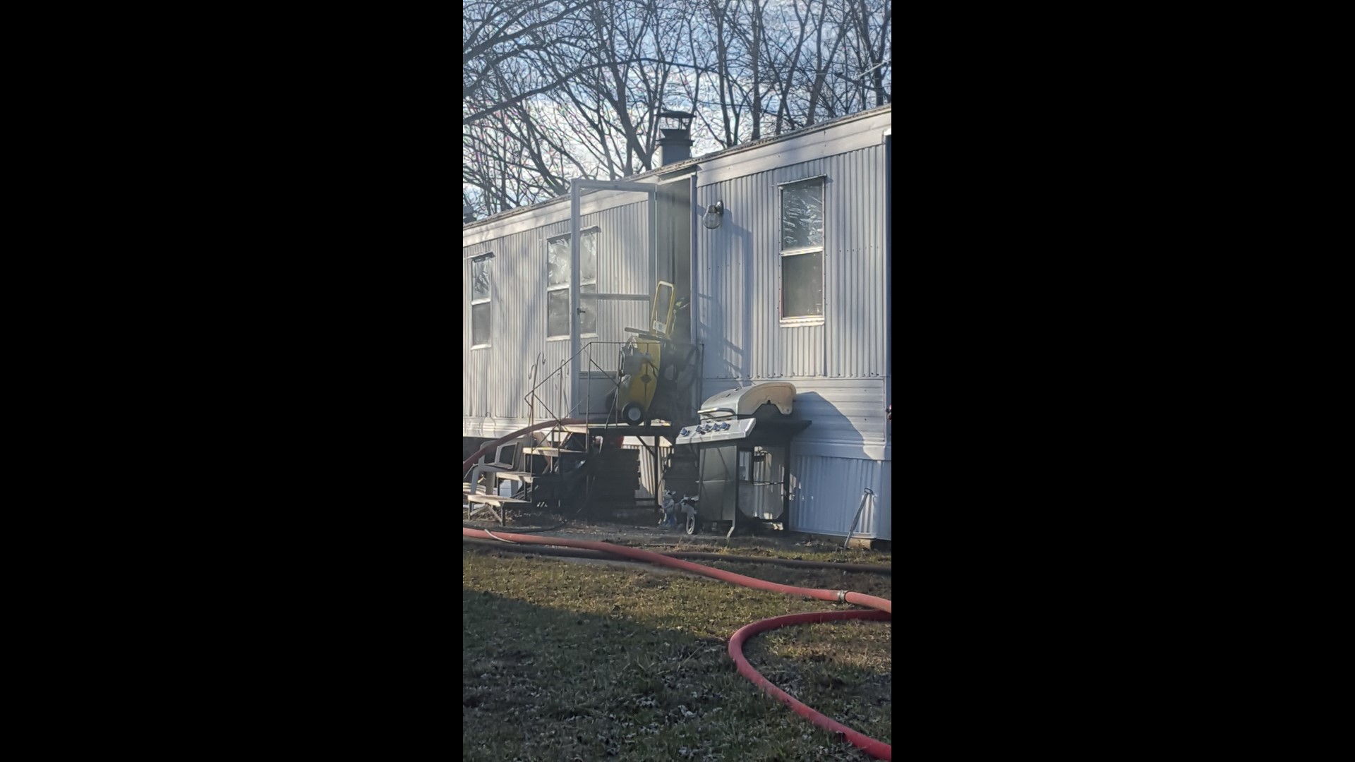 Colona mobile home catches fire while residents thaw pipes