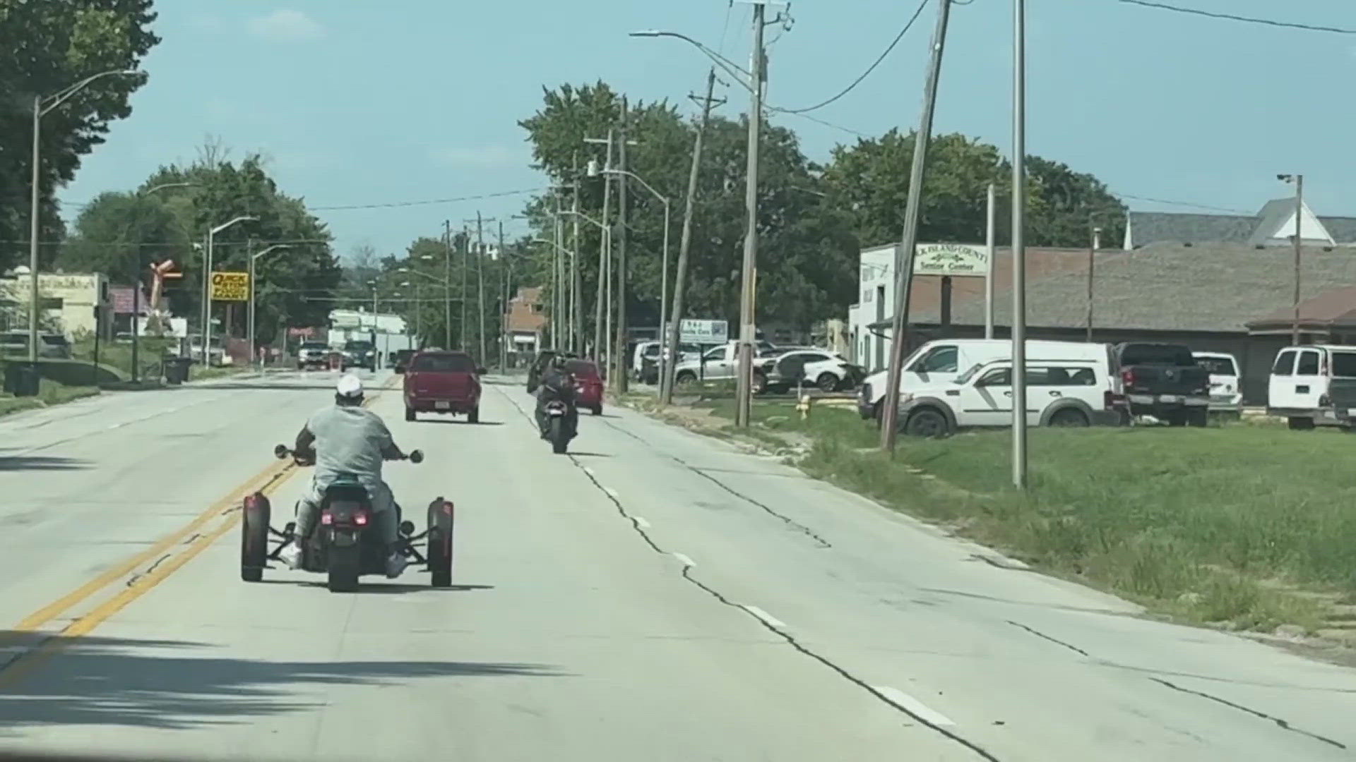 Small Rocks Road Rock Island approves ordinance regulating small off-road vehicles ...