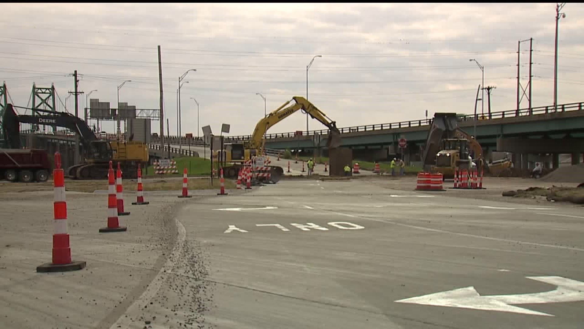 I-74 ramp and lane closures