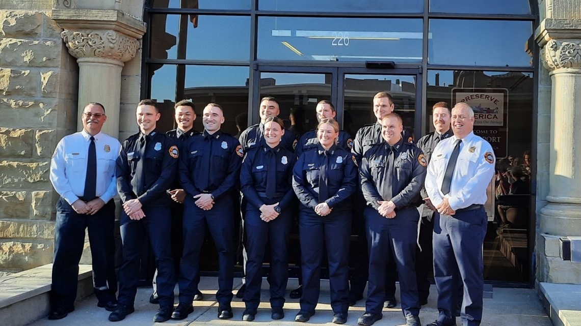 Davenport Fire Department swears in 10 new recruits