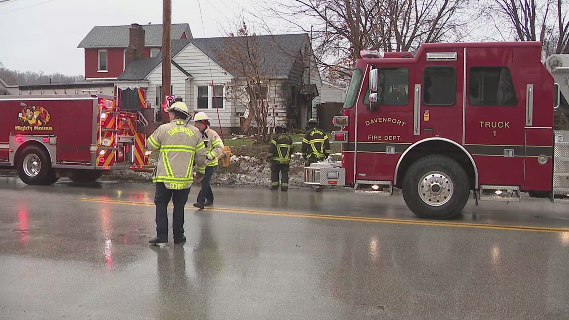 Davenport firefighters respond to house fire on Rockingham Road | wqad.com