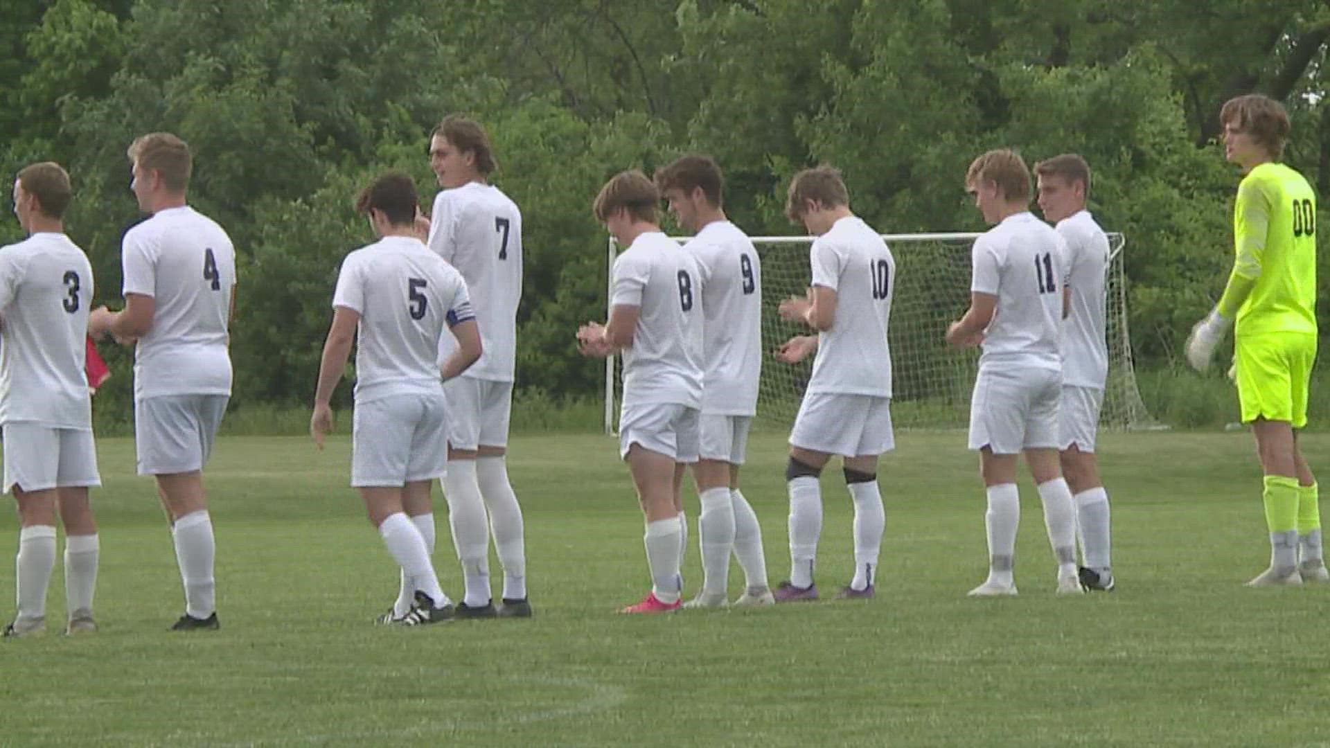 The Spartans kept their season alive with a 2-0 win over Iowa West on Wednesday.