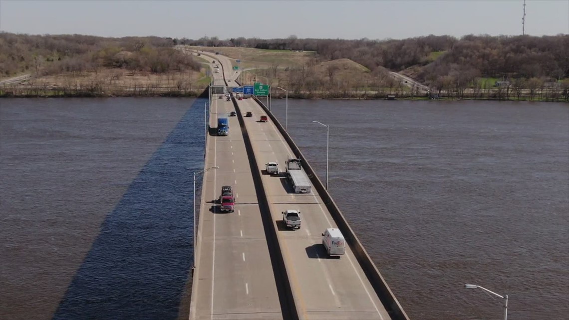 Illinois House voices support for I-80 bison crossing project - Vimarsana News