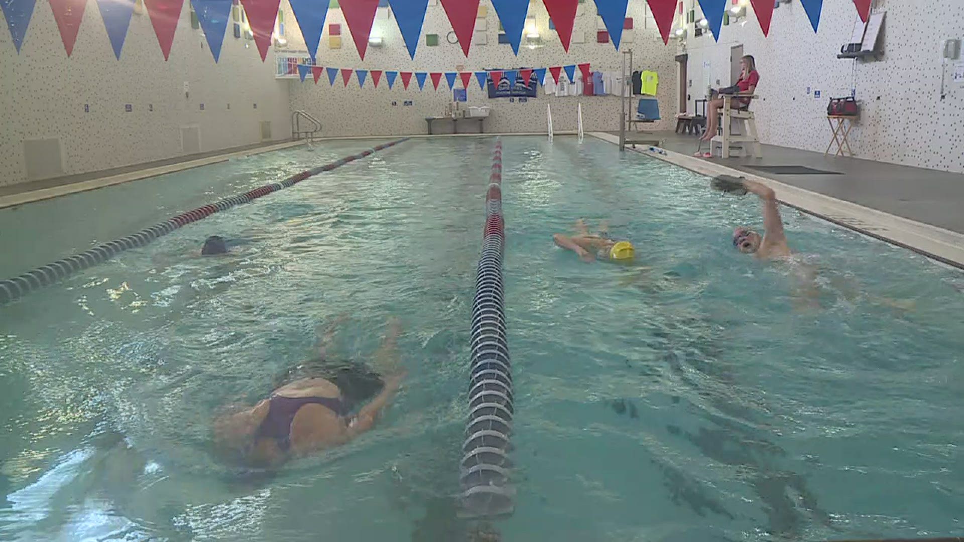 Saying goodbye after 30 years the QC Masters Swimming Club swims their final lap in their original pool wqad